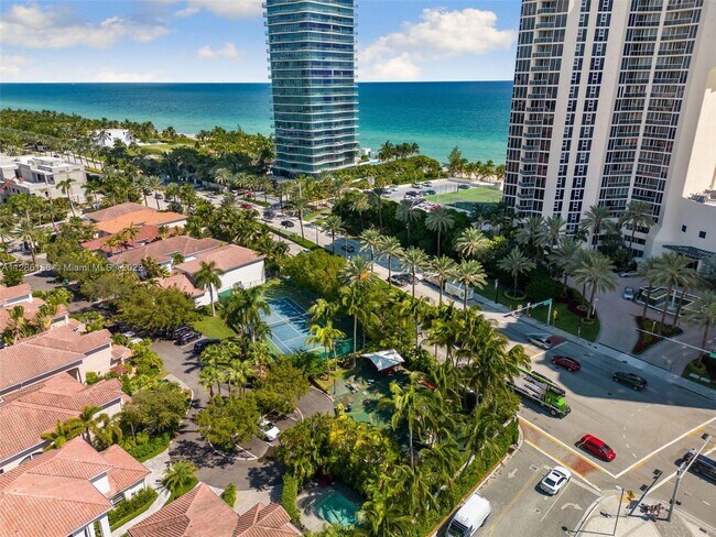 Building Photo - 3925 194th Ln