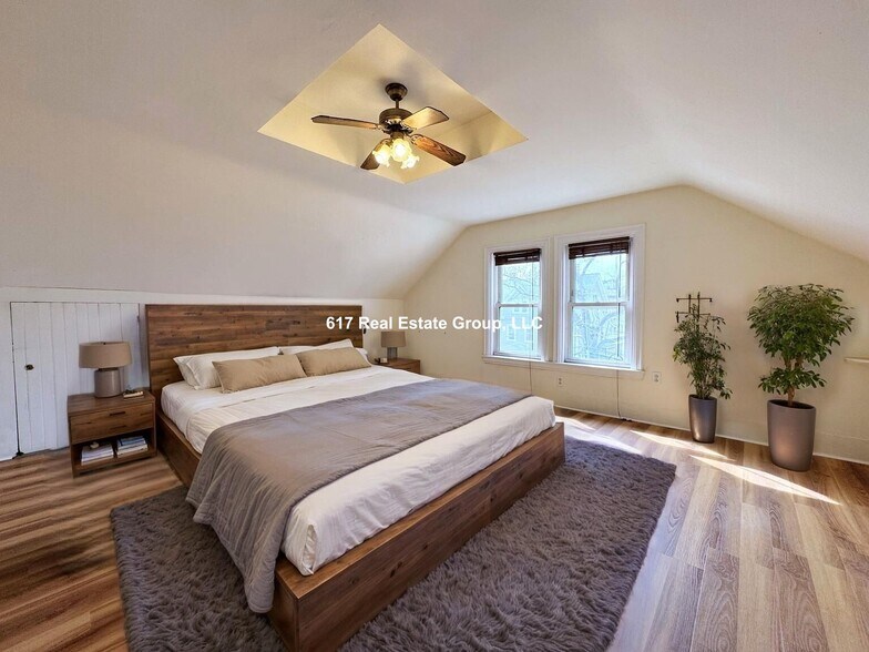 Primary Photo - 38 Allston St