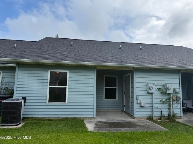 Building Photo - 167 Marlene Dr