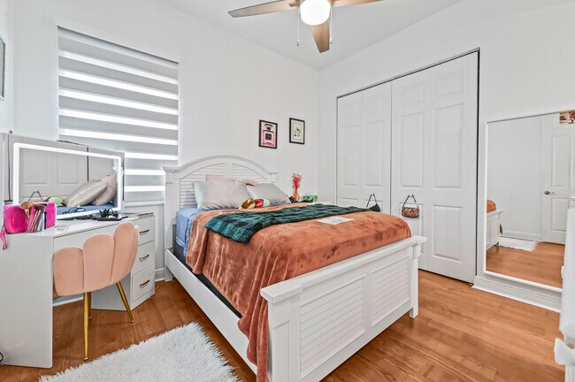 Building Photo - 2350 Bellarosa Circle