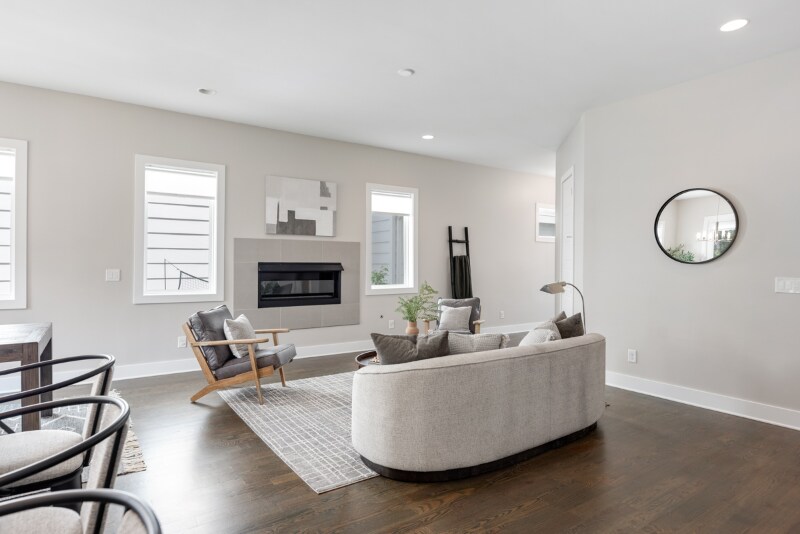 Building Photo - 1002A Southside Ave