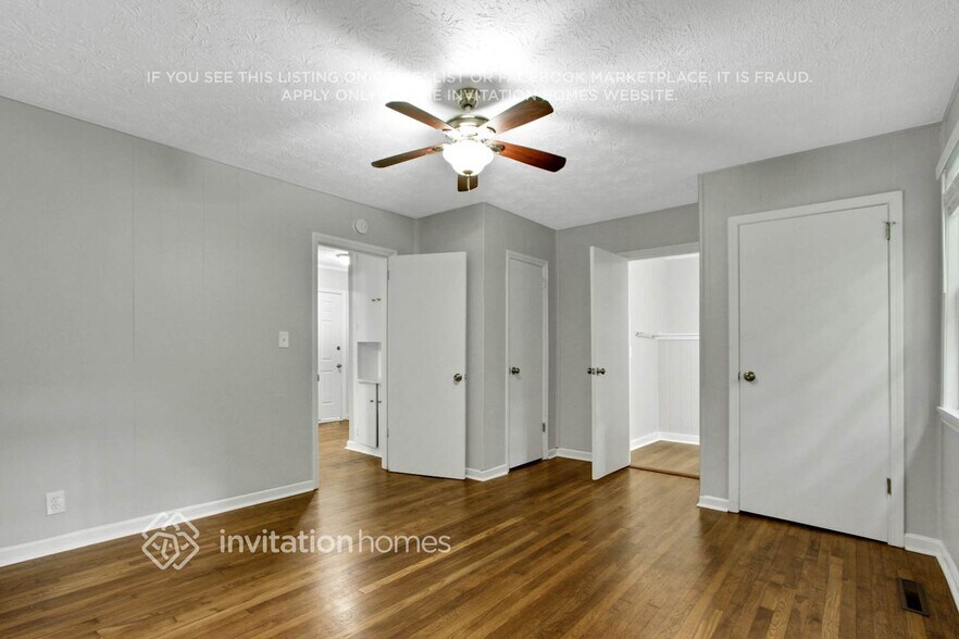 Building Photo - 4364 Cary Dr SW