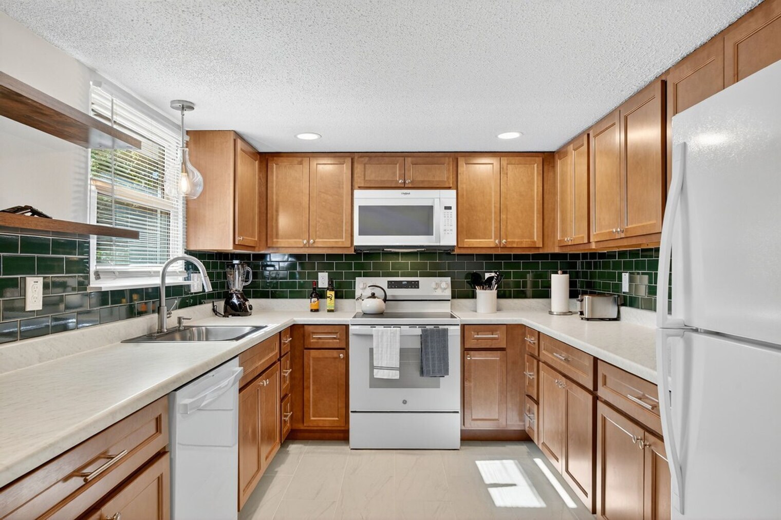 Building Photo - 2544 Spring Forest Rd