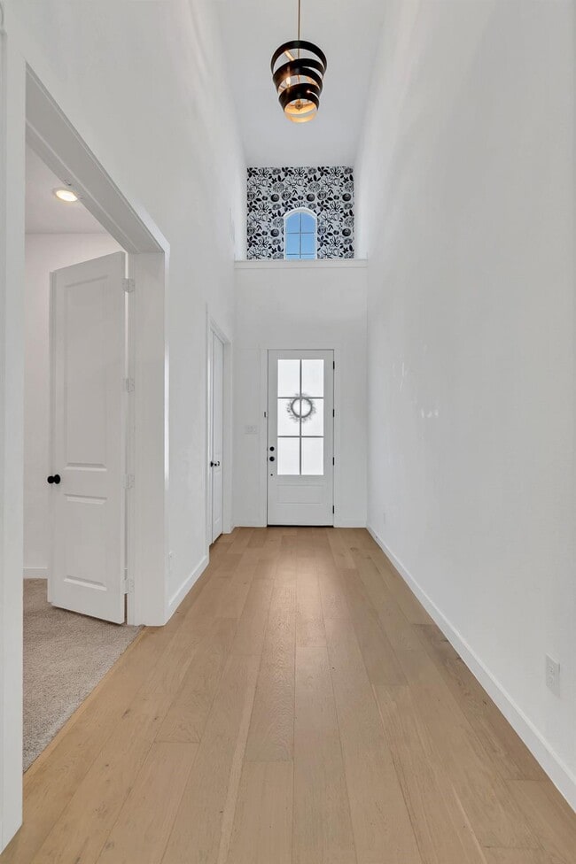 Building Photo - 6029 Foxwheel Way