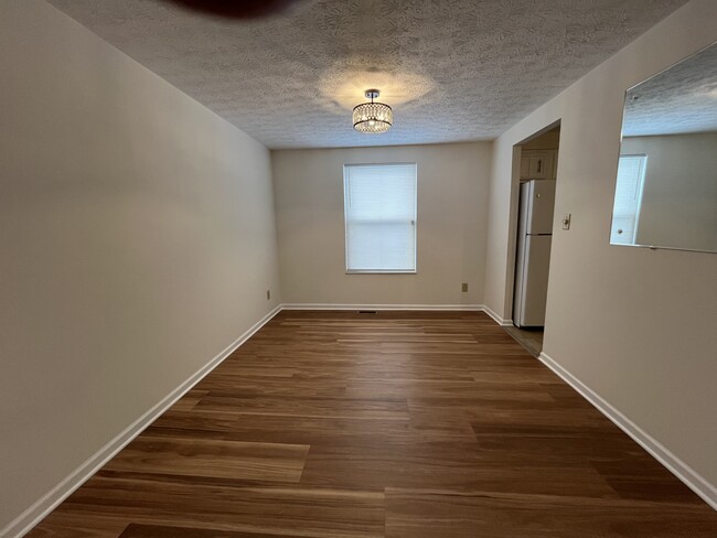 Dining Room - 6491 Baffin Dr