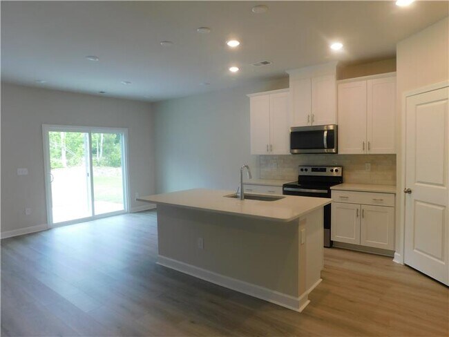 Building Photo - 976 Maya Layne Dr