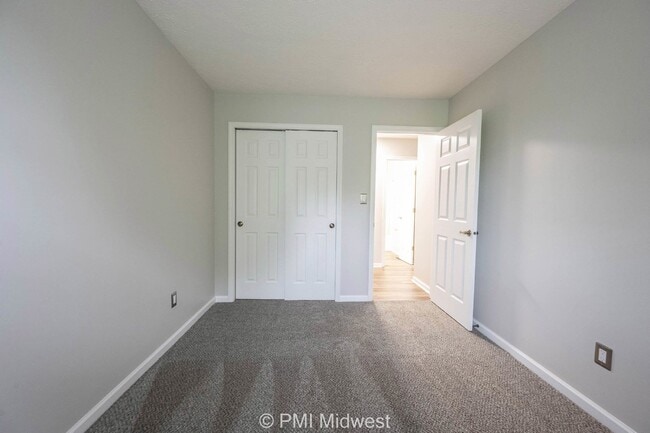 Building Photo - 860 Sable Ridge Dr