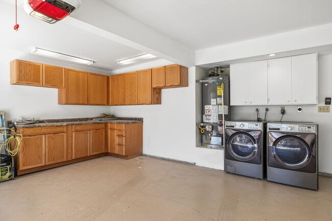 Building Photo - 73416 Irontree Dr