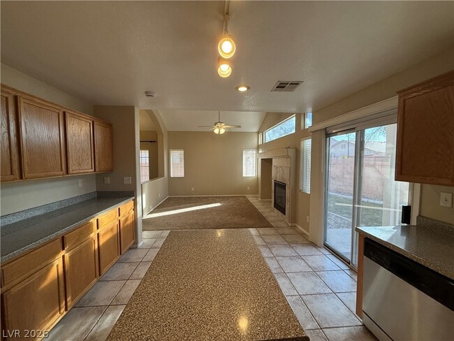 Building Photo - 6319 Spice Stone Ct