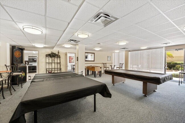 Building Photo - 3475 S Ocean Blvd