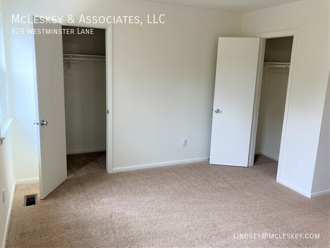 Building Photo - 929 Westminster Ln