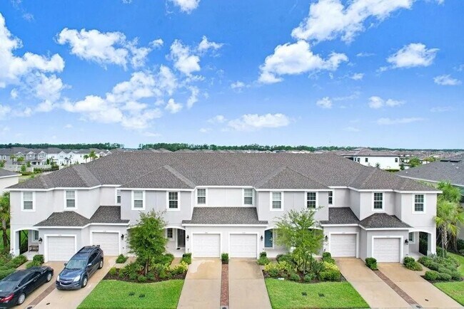 Building Photo - 2301 Alee Ln