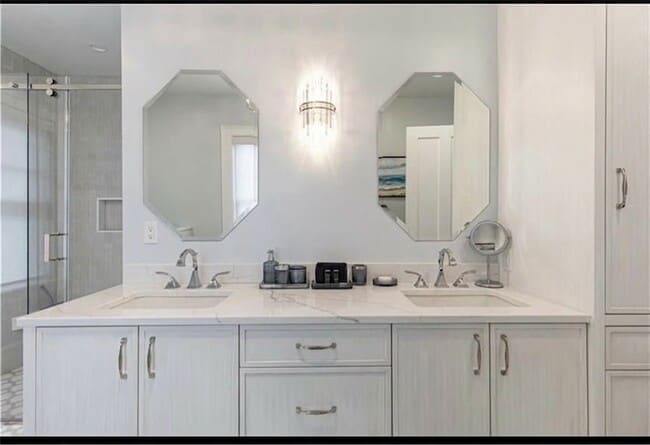 Building Photo - 21 Bedlow Ave