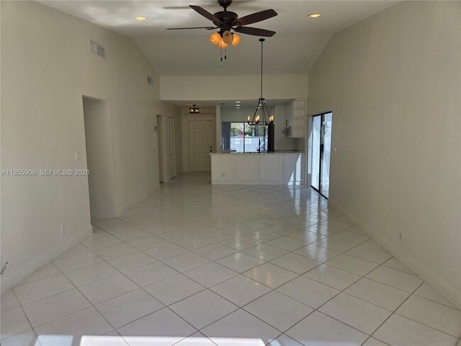 Building Photo - 9352 Wedgewood Ln