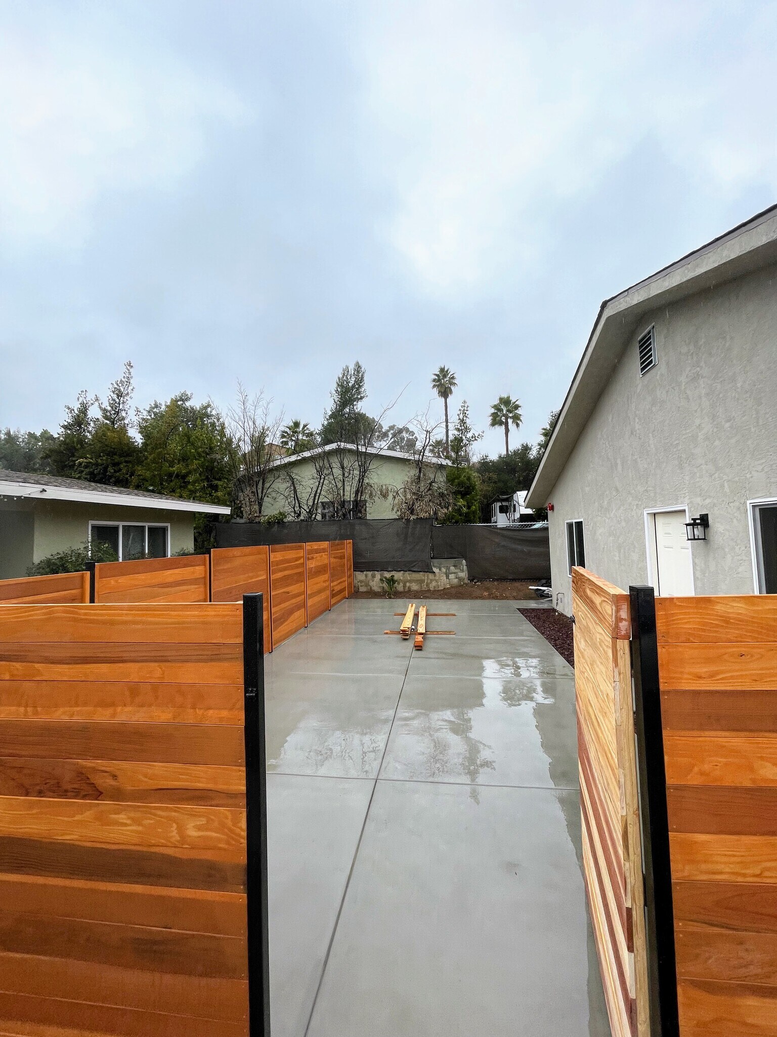 Building Photo - 753 Suzanne Ln