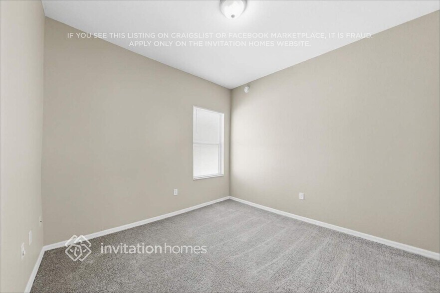 Building Photo - 4681 Mandolin Loop