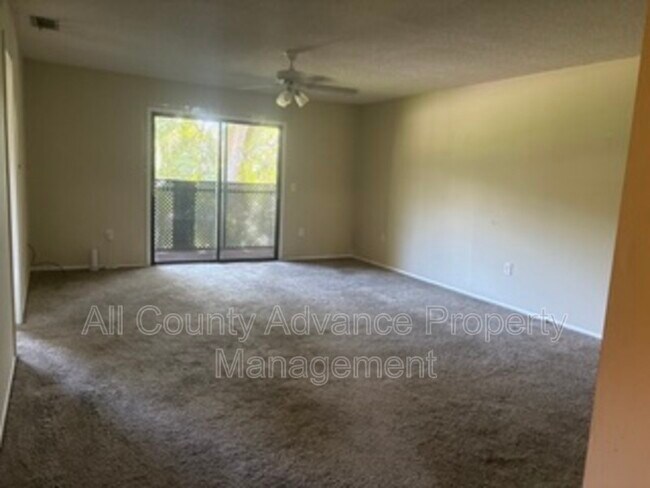 Building Photo - 7109 Kirsch Ct