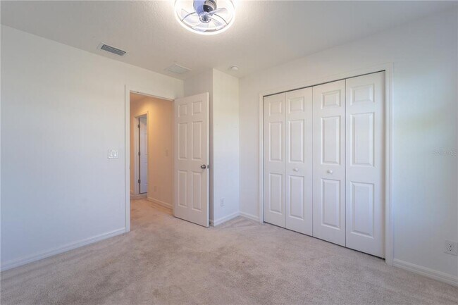 Building Photo - 109 Claire Ln