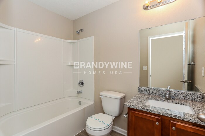 Building Photo - 3549 Rain Forest Dr W