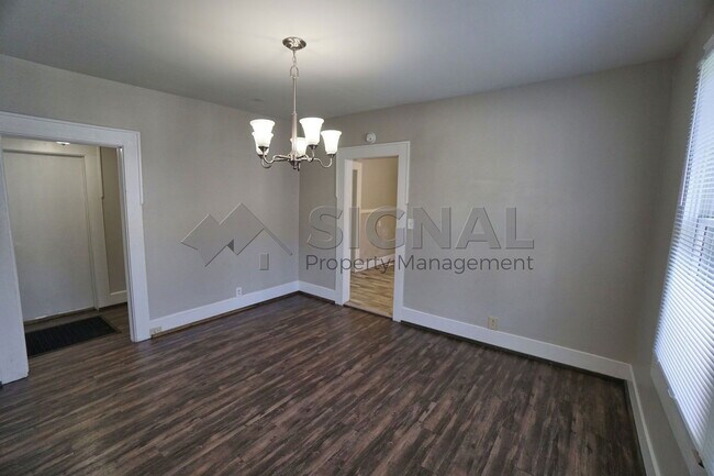 Building Photo - 1785 Steiner Ave SW