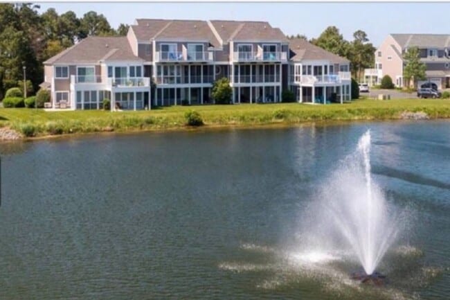 Building Photo - 38024 Creek Dr