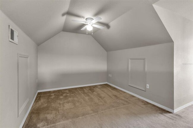 Building Photo - 5541 Rosehill Rd