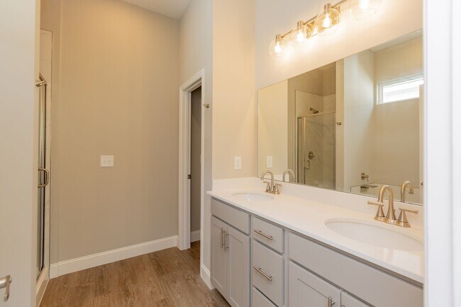 Building Photo - 4731 Stunner Ln