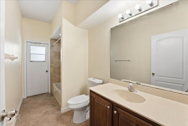 Building Photo - 3193 Waterbridge Ln