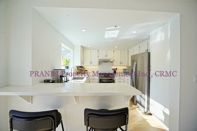 Building Photo - 134 Ignacio Valley Cir