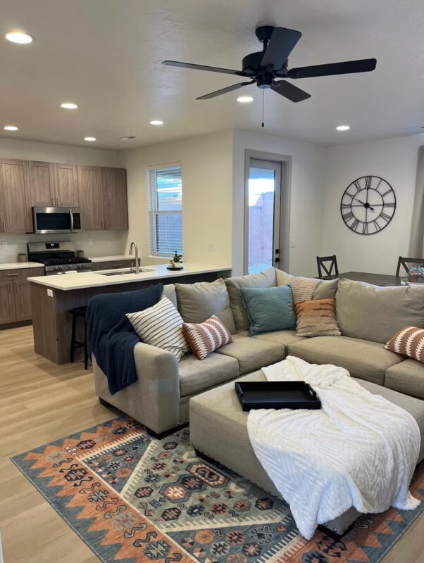 Building Photo - 960 Heritage Dr