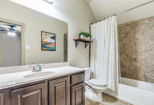 Building Photo - 4236 Riverview Dr