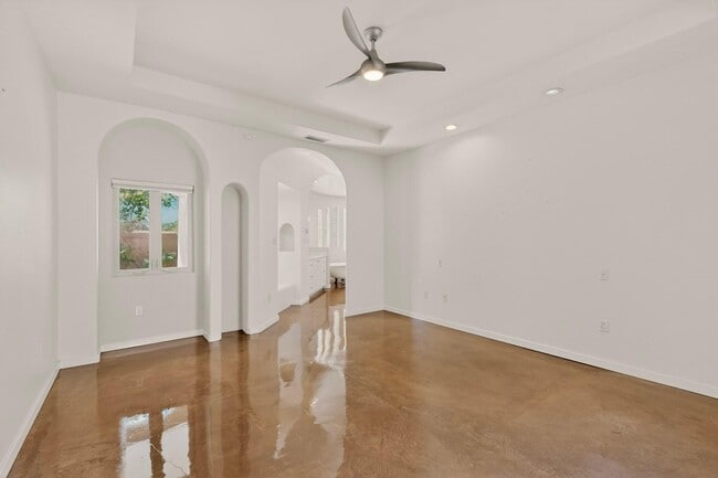 Building Photo - 2201 Rozinante Ct NW