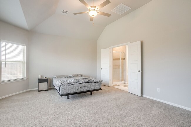 Building Photo - 8924 Lantana Meadow Dr