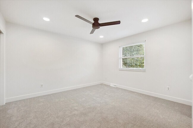 Building Photo - Bright, Modern Home on a Spacious Lot in a...