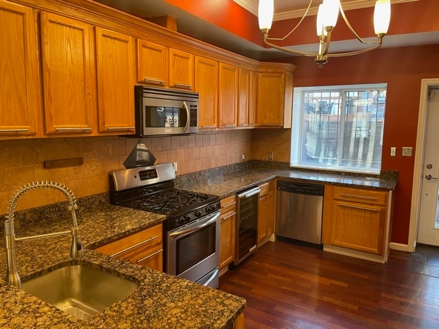 Building Photo - 1620 4th St NW