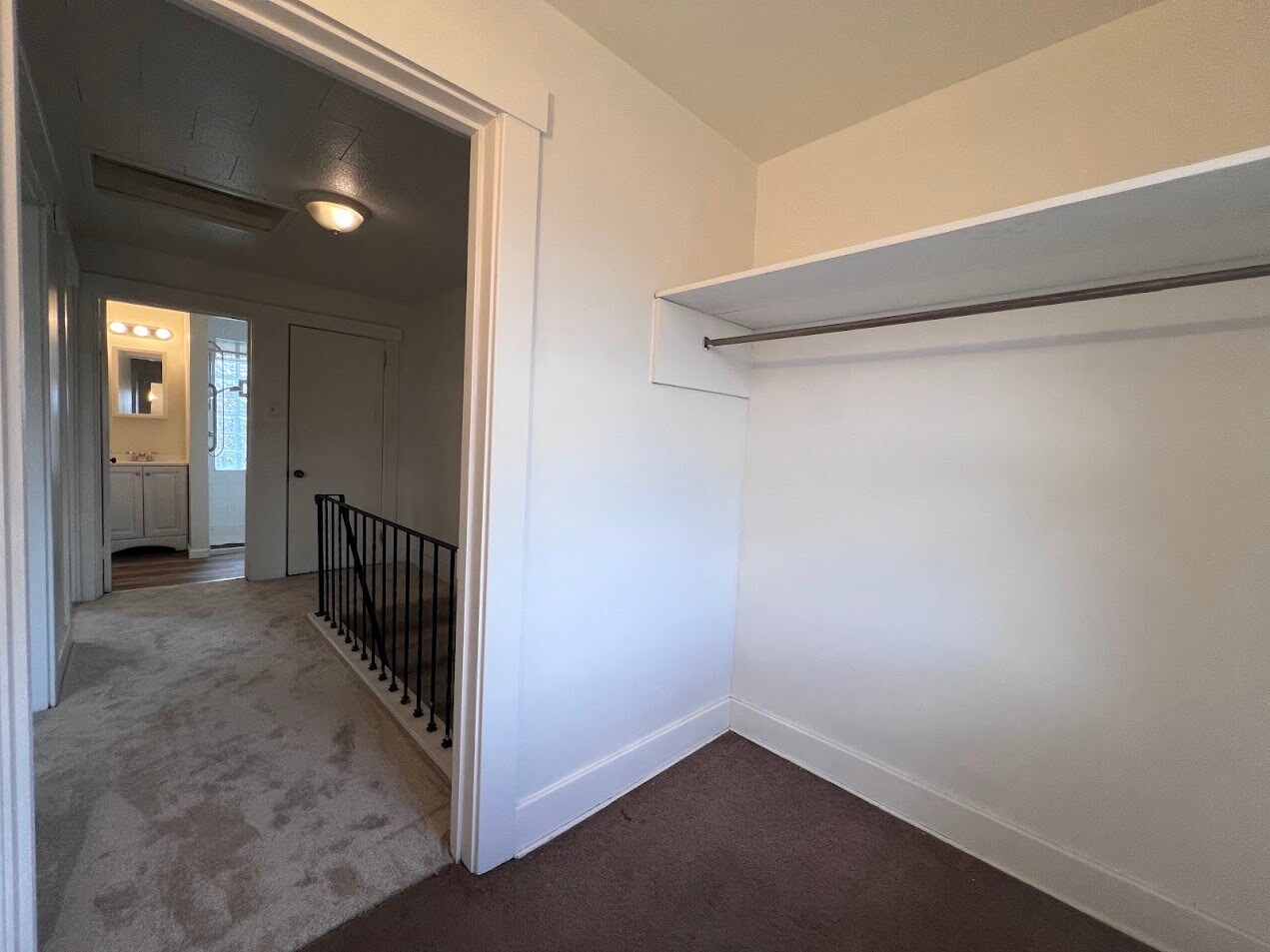 Walk in Closet - 130 New Jersey Ave