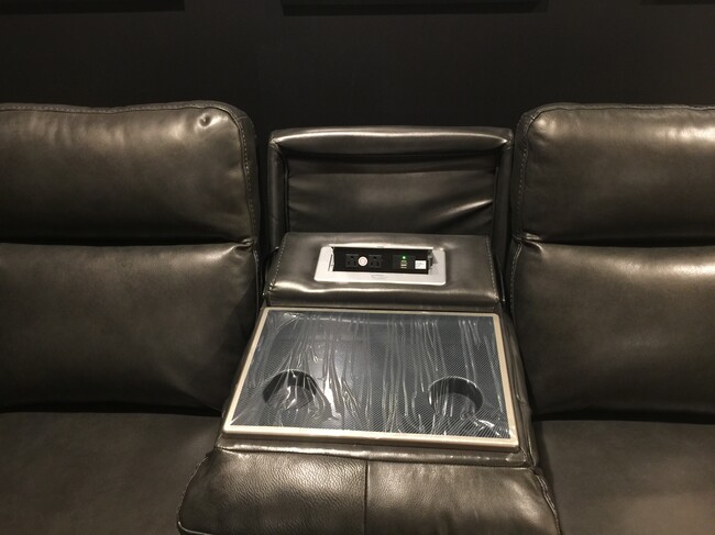 Building Photo - 5000 Wildeoak Trail