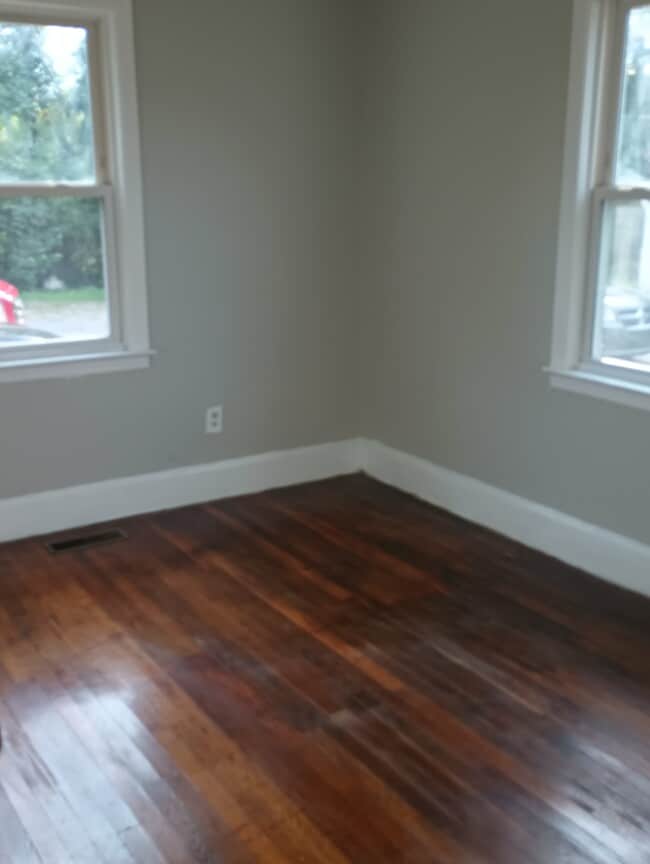 Building Photo - 327 Caulder Ave