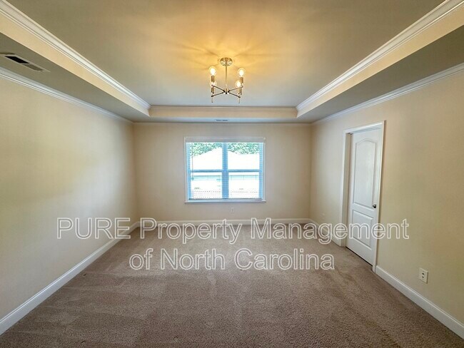 Building Photo - 5302 Tilley Manor Dr