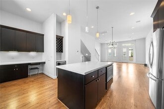 Building Photo - 4213 Schuler St