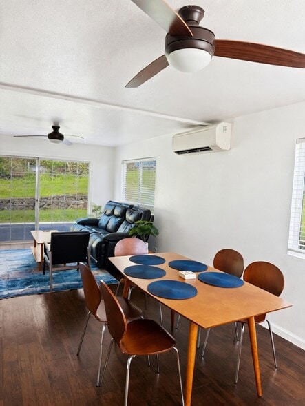 Open plan living and dining space - 74-5051 Malia Pl