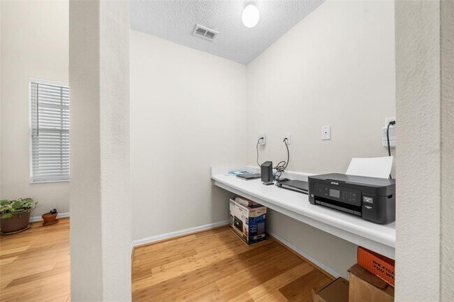 Building Photo - 10000 SW 52nd Ave