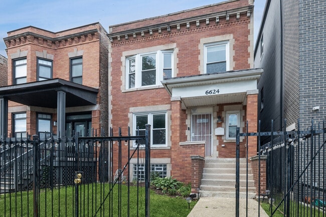 Primary Photo - 6624 S University Ave