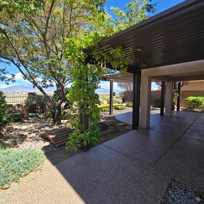 Building Photo - 6912 Vista Del Sol Dr NW