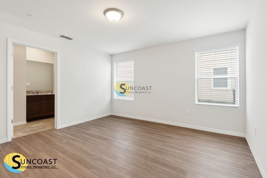 Building Photo - 7626 Mailes Ct