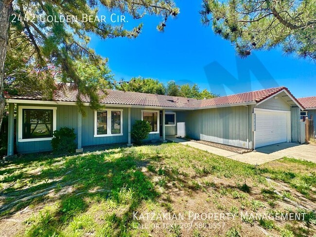 Primary Photo - Single Story 3 Bedroom 2 Bath Golden Bear ...