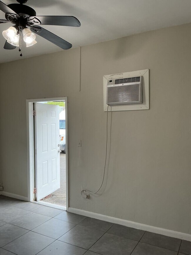 Interior Photo - 2331 Hayes LLC