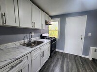 Building Photo - 936 Wethersfield Ave