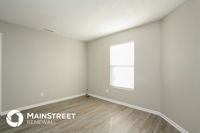 Building Photo - 10759 Wymm Ln
