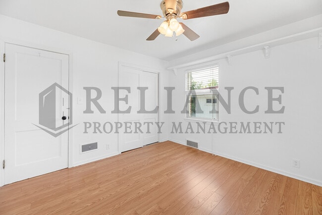 Building Photo - 1008 N Edgemoor St